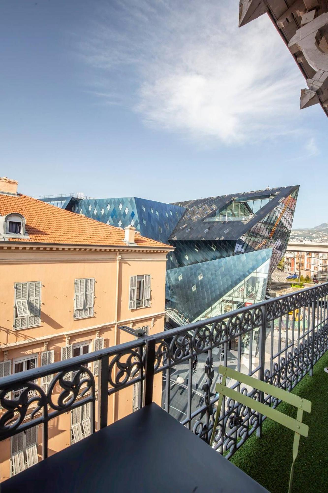 Homelivia Av Jean Medecin Nice Exterior foto